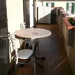 New Private Parking 公寓 巴多利诺