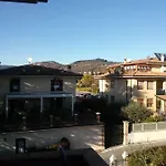 New Private Parking Apartman Bardolino
