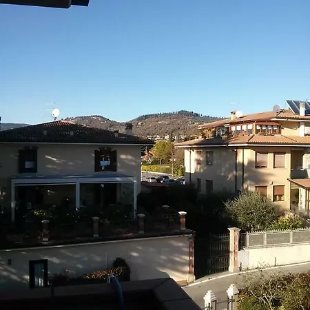 New Private Parking Appartamento Bardolino